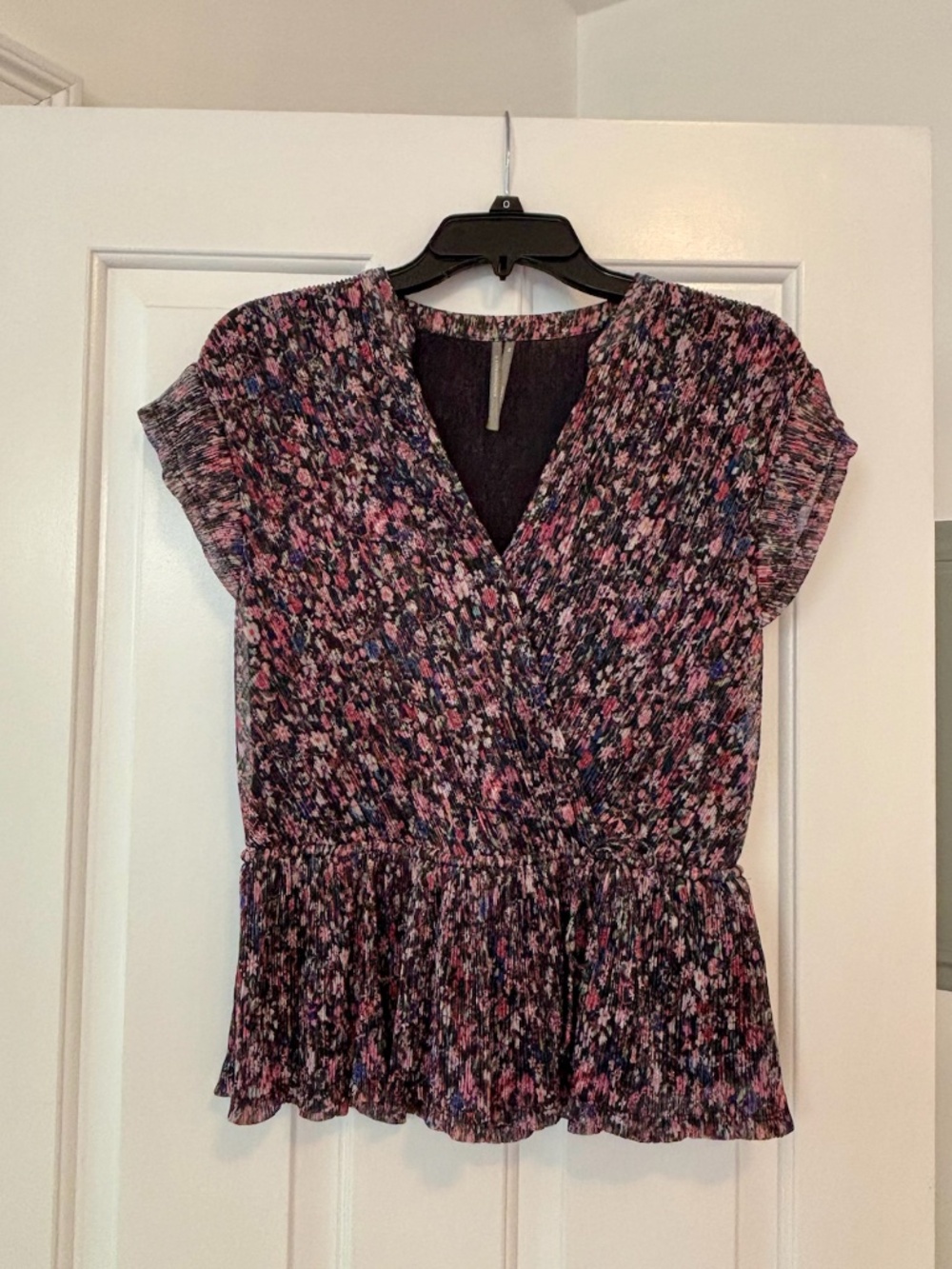 Anthropologie flutter sleeve mock wrap V-neck  top